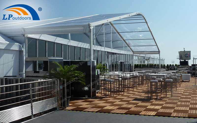 如何搭建一个定制化室外露天餐厅弧顶篷房可以吸引客户的眼球